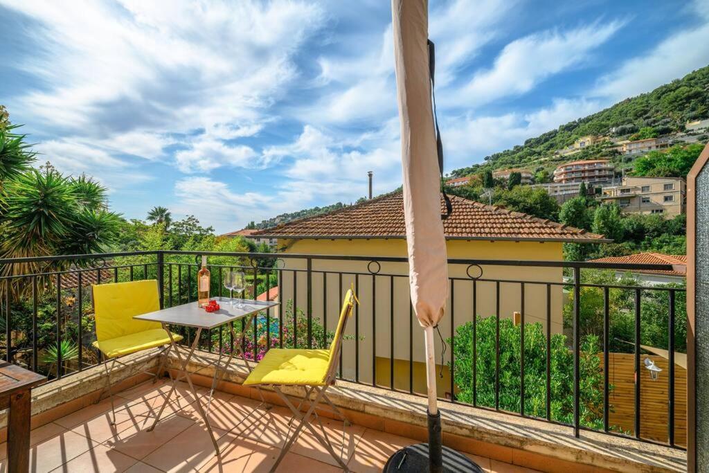 La Villa Julia - Calme - Spacieux - Parking Prive - Climatisation Mentona Zewnętrze zdjęcie