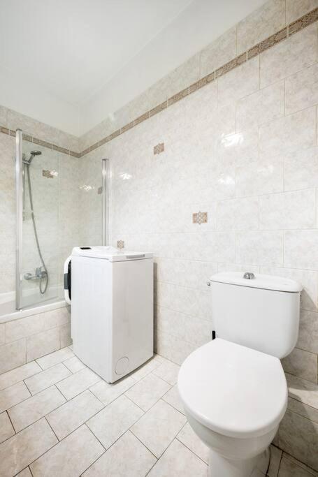 La Villa Julia - Calme - Spacieux - Parking Prive - Climatisation Mentona Zewnętrze zdjęcie
